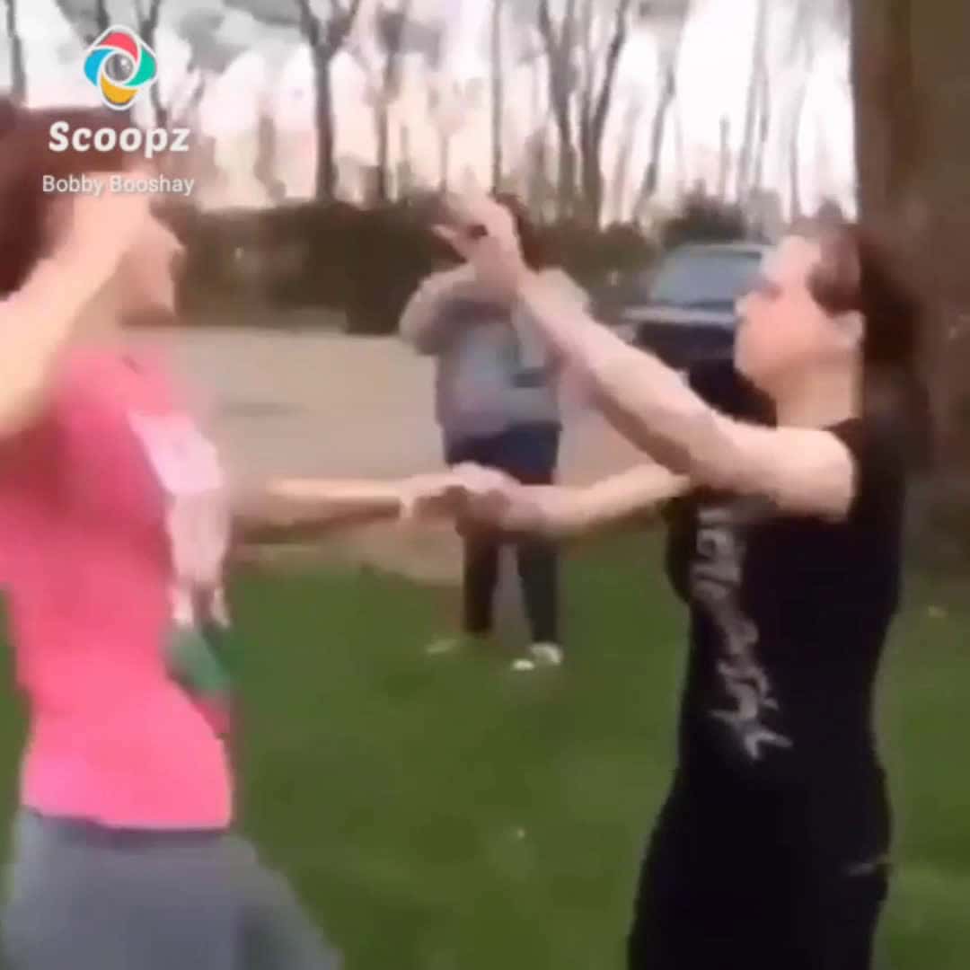 Cover for Omg🤣🤣#caughtoncamera #scoopz  #reels  #entertainment  #scoopzreels  #firstvideochallenge #fight 