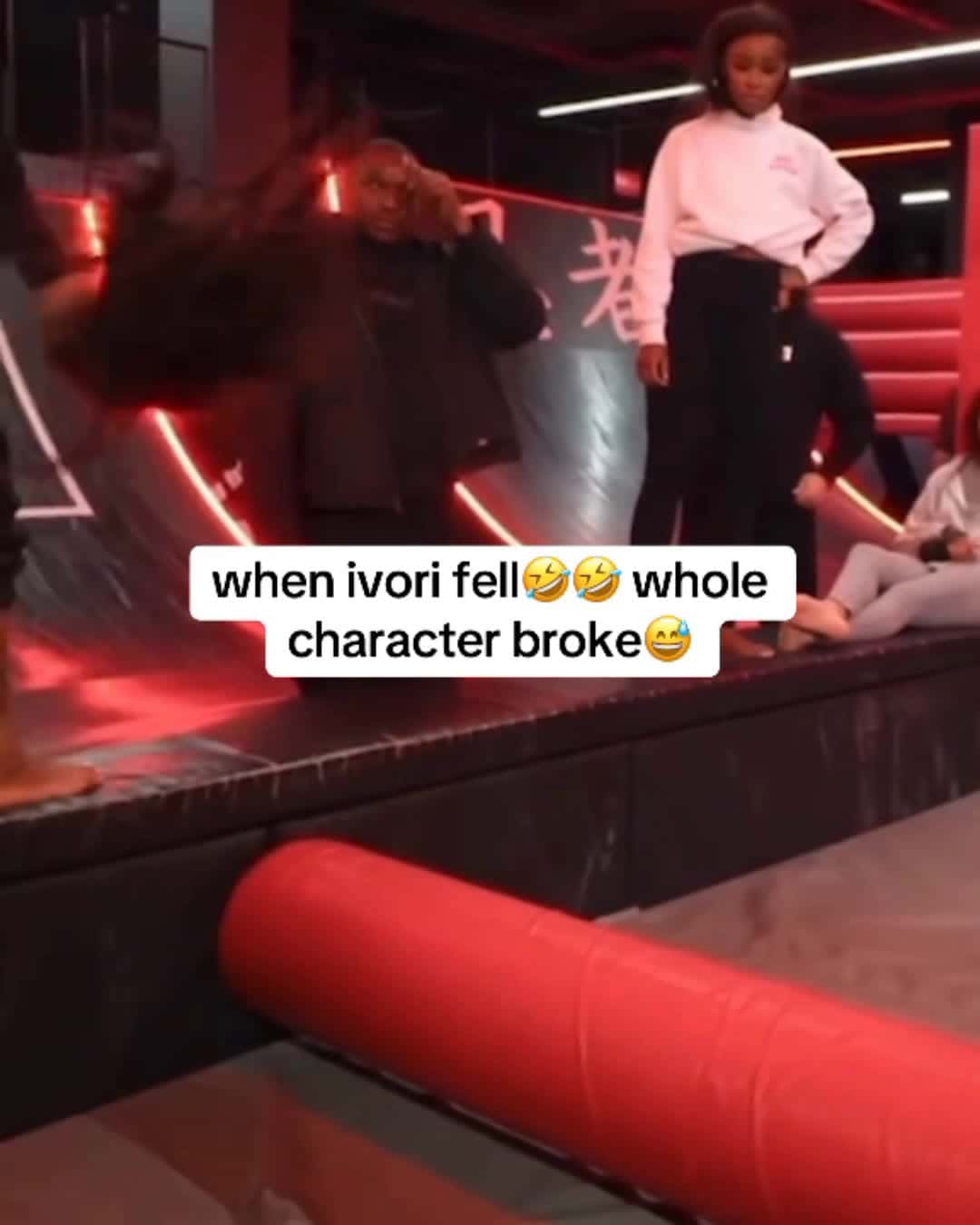 Cover for Ivori fell 😂🤣🤣 #zeusnetwork #viral #fyp #zeus #baddiesgonewild #baddiesafrica #baddies #trending 