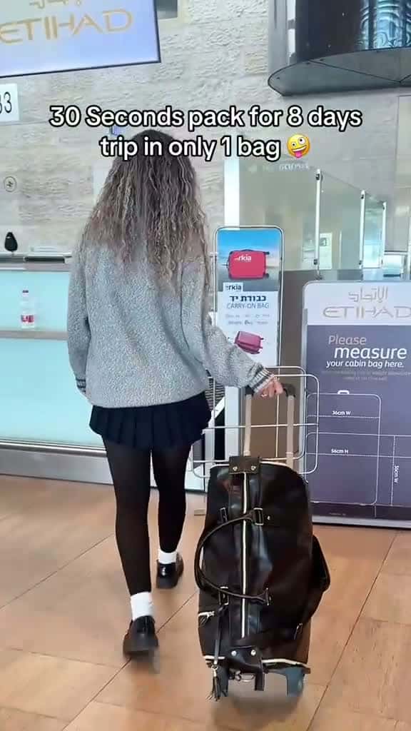 Cover for I couldn t believe until I tried this viral bag        dufflebag  luggage  bags  travelbag  travelhacks  girlythings  traveltips  carryon  travel  tiktoktravel  20255 #Scoopz #LifeDrama #FavMovieClip #CaughtOnCamera