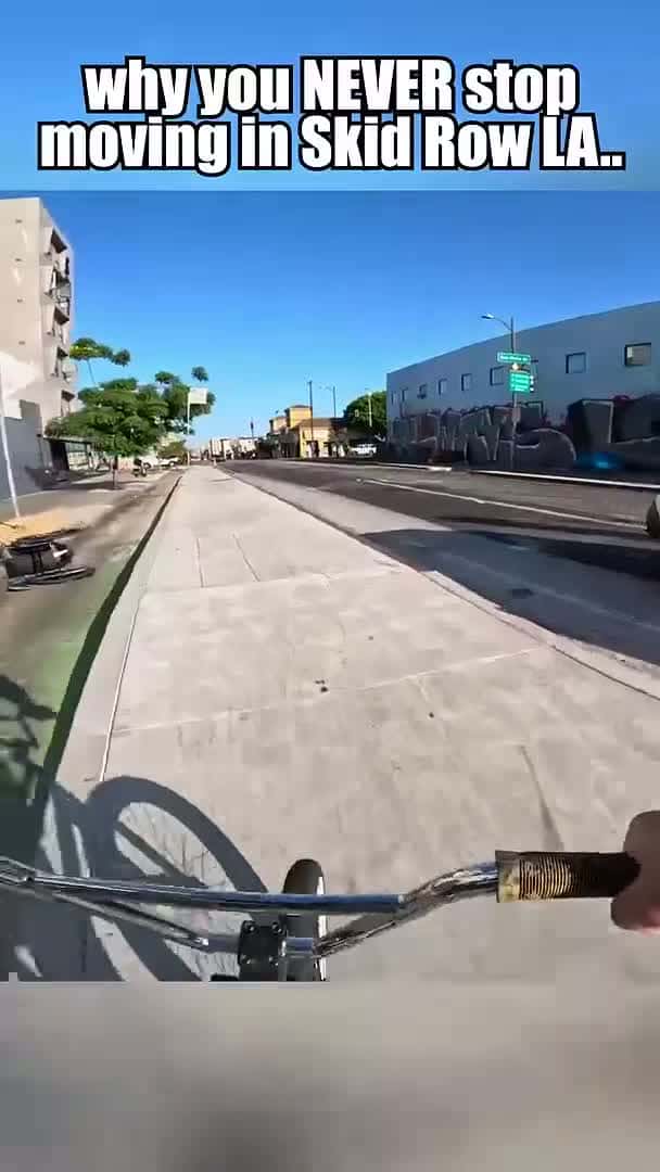 Cover for This Is Why You NEVER Slow Down In Skid Row LA.. 😳 #la #losangeles #riding #bike #town #fyp #foryou #viral #viralvideo #trending 