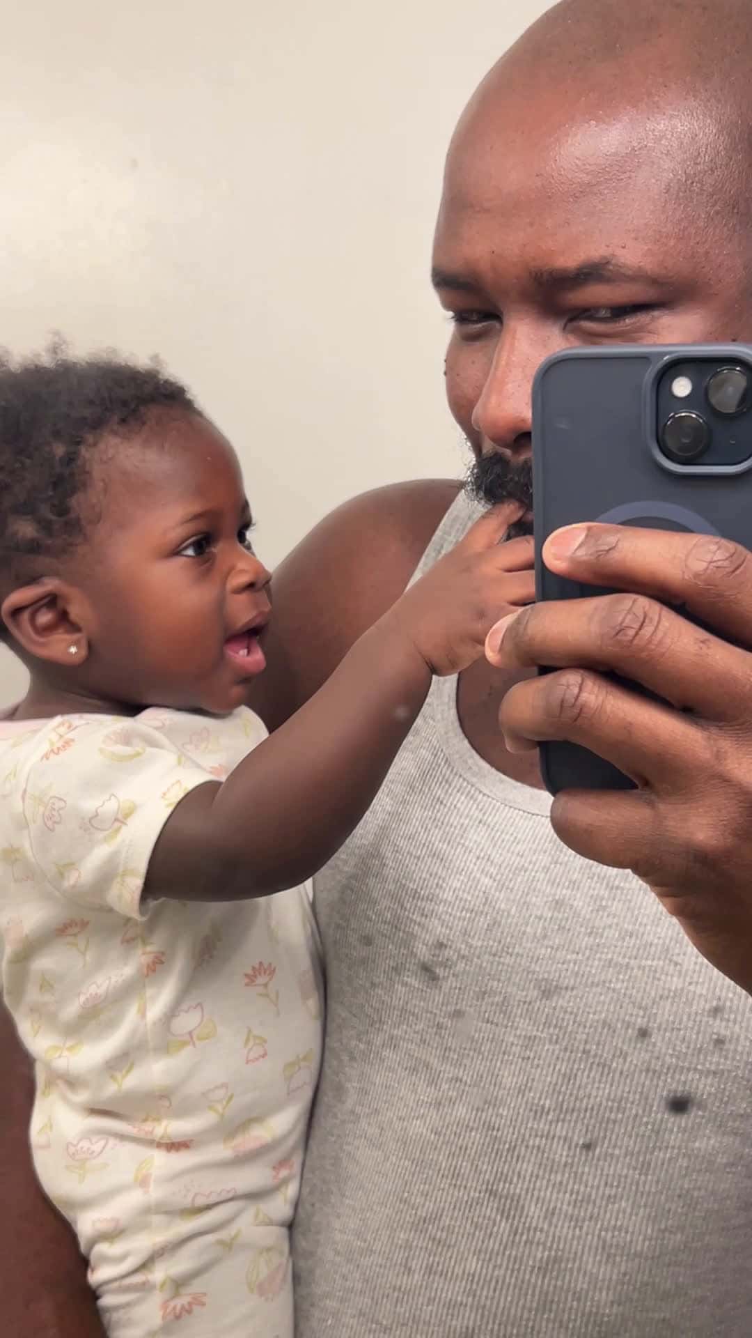 Cover for My baby girl finally said good morning 🌞 on #day9