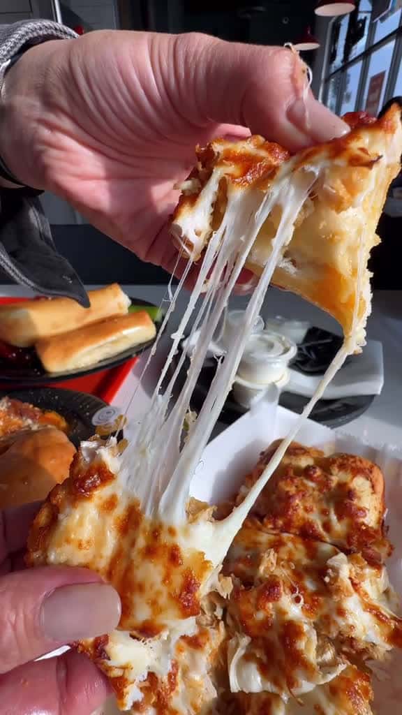 Cover for The cheesiest pizza sticks from Epic Wings find them all over SoCal pizza breadst 78030 #shortvideosscoopz
