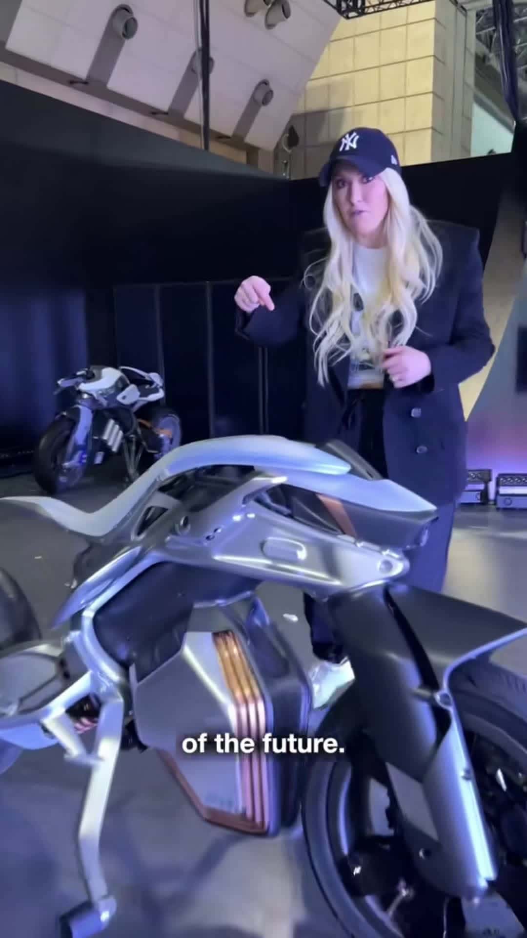 Cover for #FavMovieClipThis AI-powered bike can drive itself! 😱 #yamaha #motoroid2 #motorcycle #selfdriving #futuretech #technology #ev #electricvehicle #cyberpunk #motorbike #superbike #concept #ai