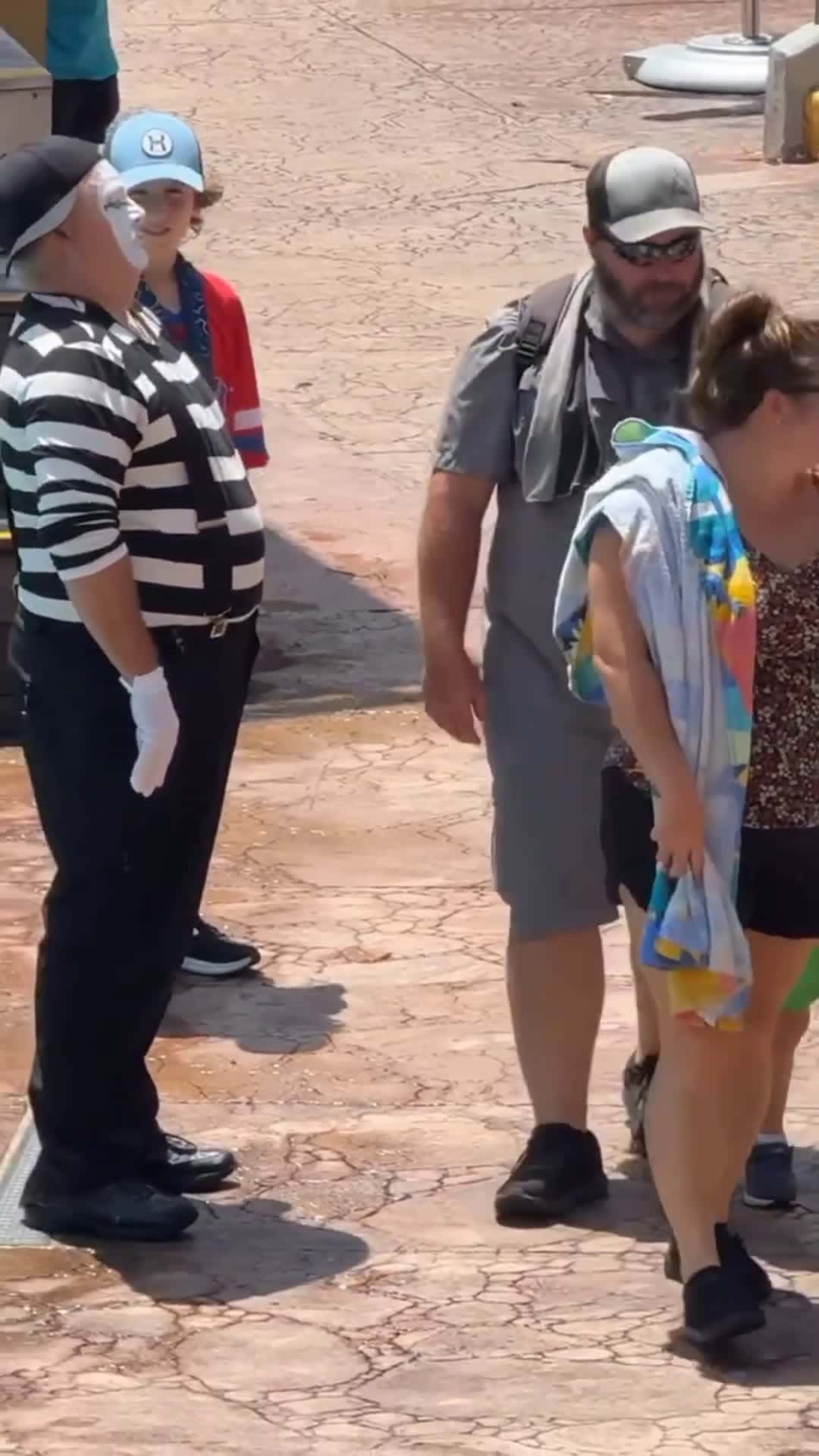 Cover for ‎He Knew Something Was Off  😱😂‎#seaworldmime #funny #tomthemime  #seaworldorlando #seaworld #comedy #funnyvideos #fun #mime 