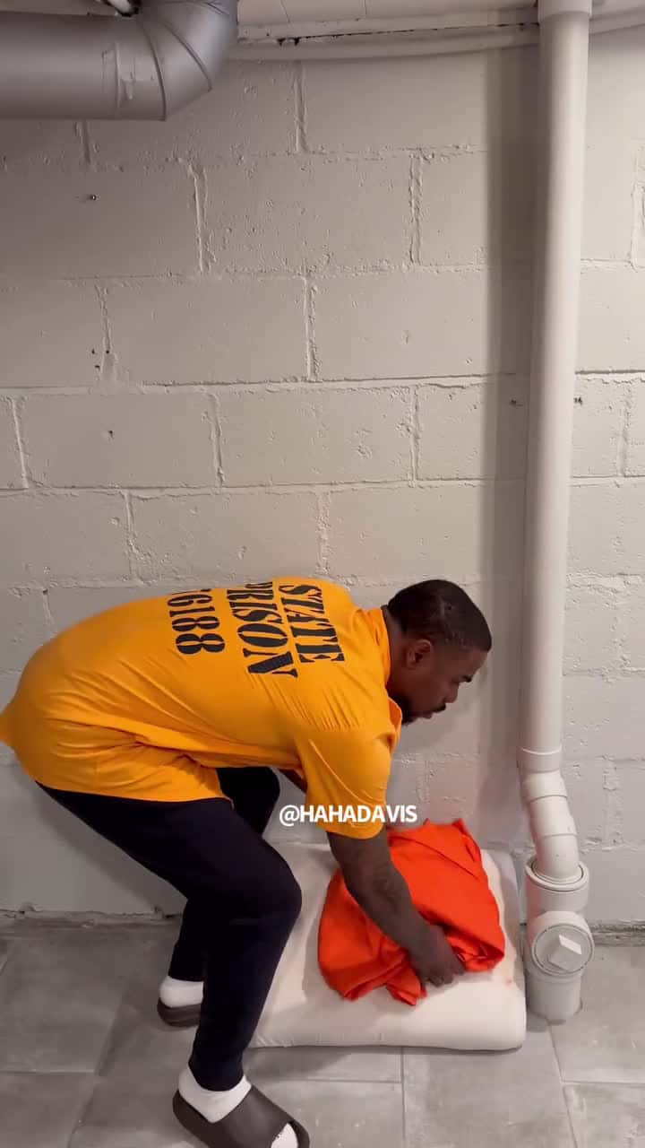 Cover for When your cellmate come back to jail 😂😂