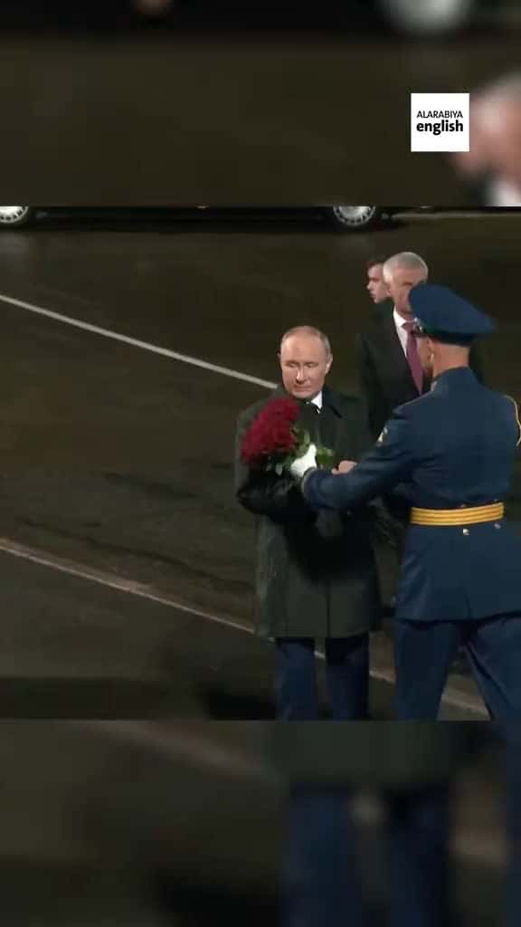 Cover for Putin Honors Memorial, Signals Ceasefire Readiness
