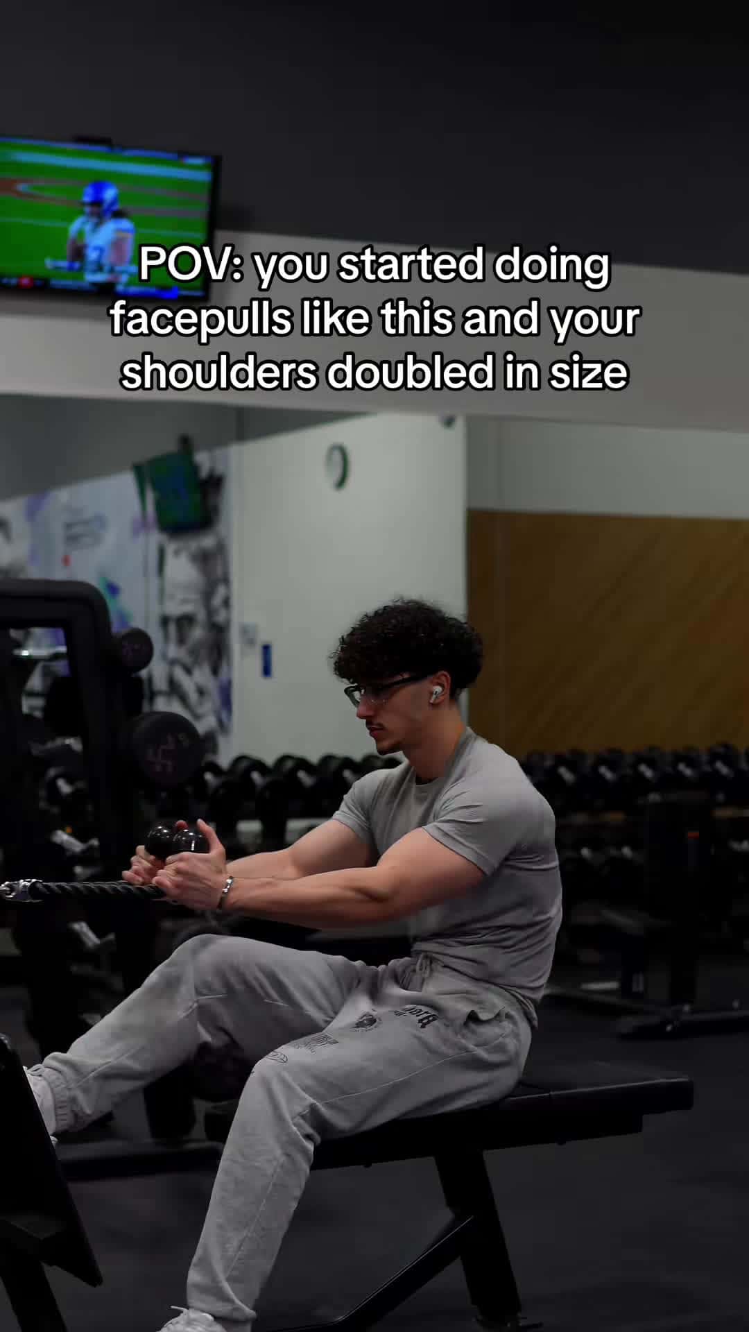 Cover for I wish I had started doing these sooner 🤦‍♂️🦾 Follow me for more fitness tips & workouts :) 🦍 @gorillamind | code HUSSEIN for 10% off your supplements #foryou #foryoupage #gymtok #gym #aesthetic #shoulders