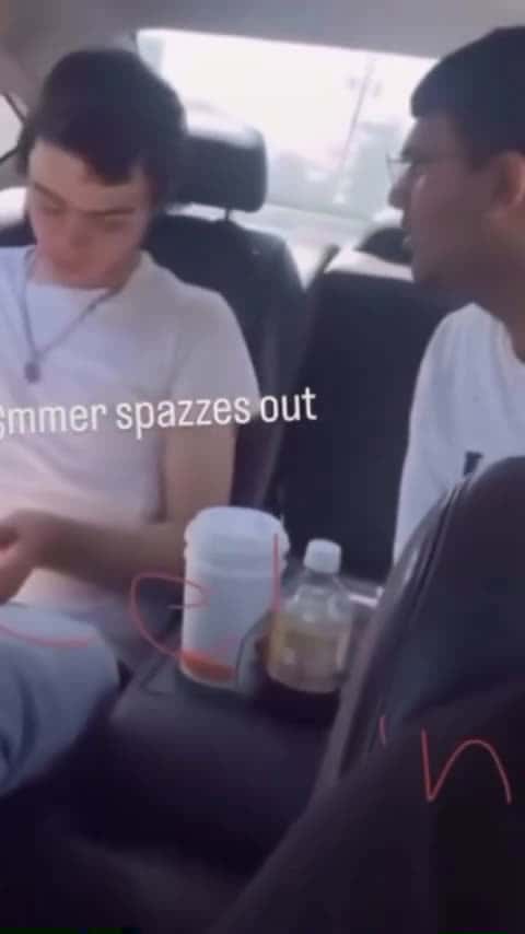 Cover for #CaughtOnCamera #scoopz Scammer angry over missing 100k