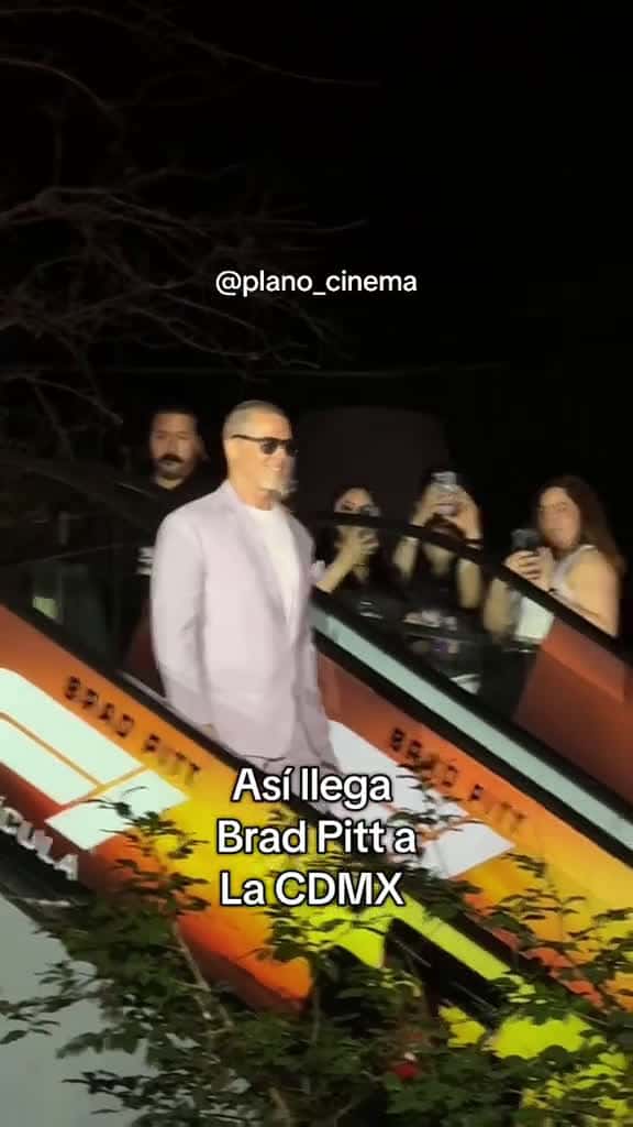 Cover for Es un papucho  bradpitt formula1 cdmx f1 61458 #american