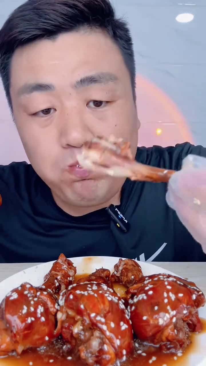 Cover for #food #eat #mukbang #foryou #fyp 