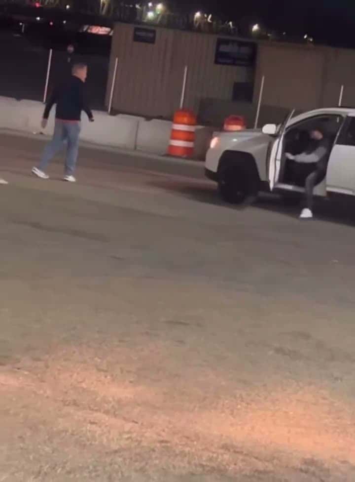 Cover for My guy can put that window fast as hell‼️💨 #viral  #funny  #fight  #fyp  #foryou  #foryoupage