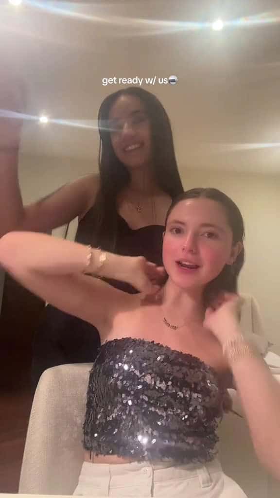 Cover for isa y liora juntas  weird fyp foryou foryoupage OOTD tiktokcreator blogger social 06437 #followMe