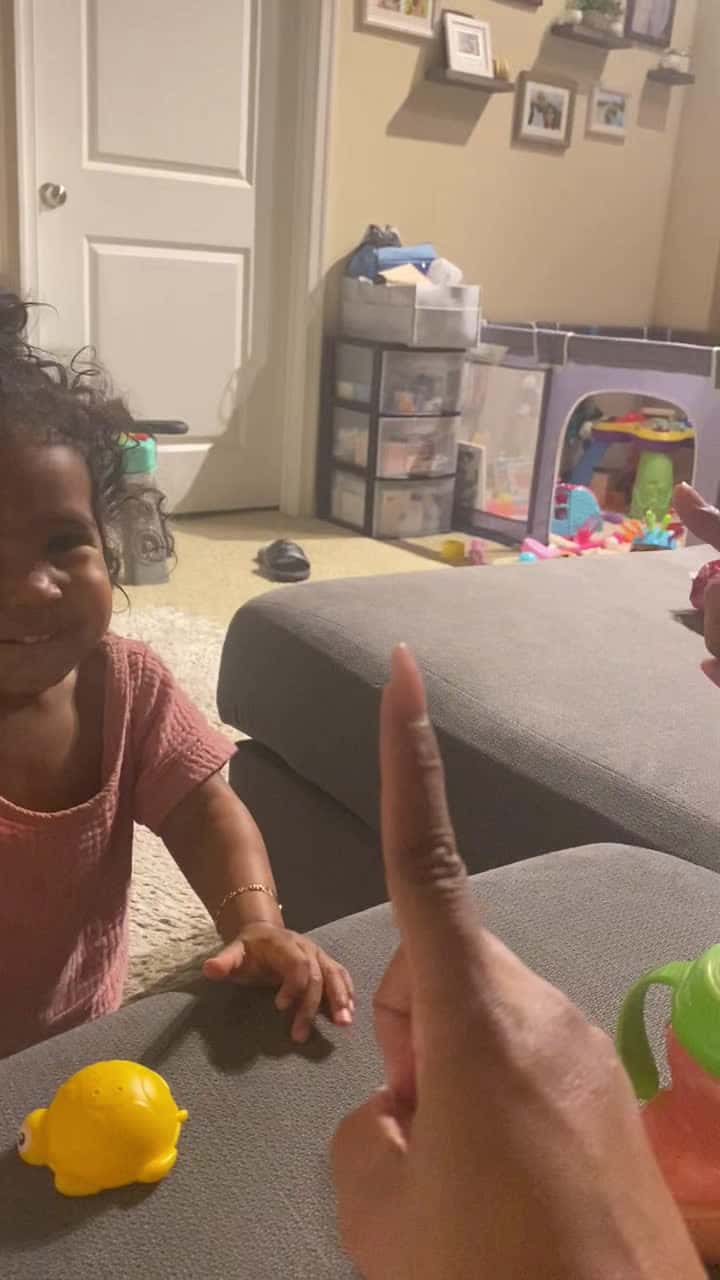 Cover for She’s learning to count!👏👏