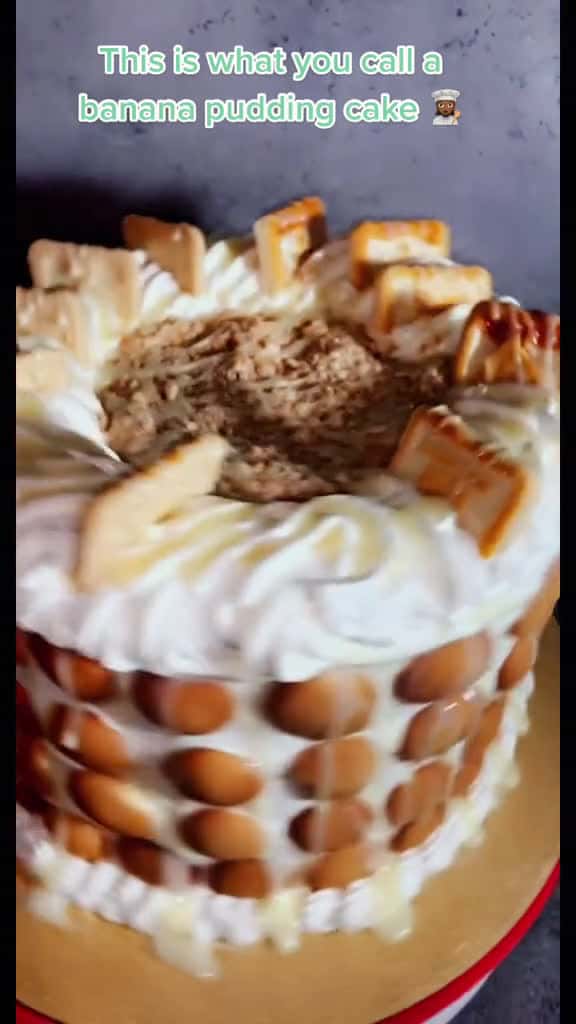 Cover for Banana pudding cake #bananapudding #cake #classicdesserts #shebakes #bakersoftiktok