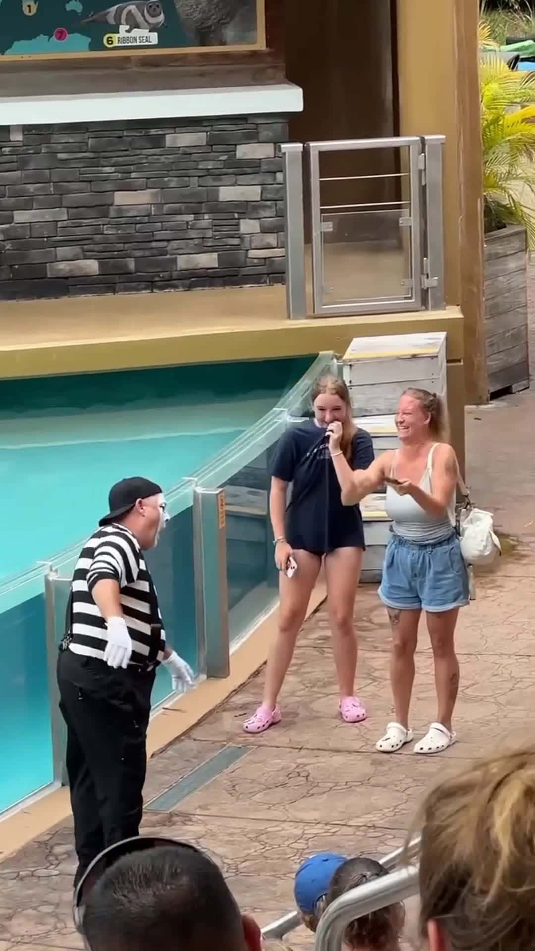 Cover for ‎Giving Her A Break 😱😂‎#seaworldmime #funny #tomthemime  #seaworldorlando #seaworld #comedy #funnyvideos #fun #mime‎