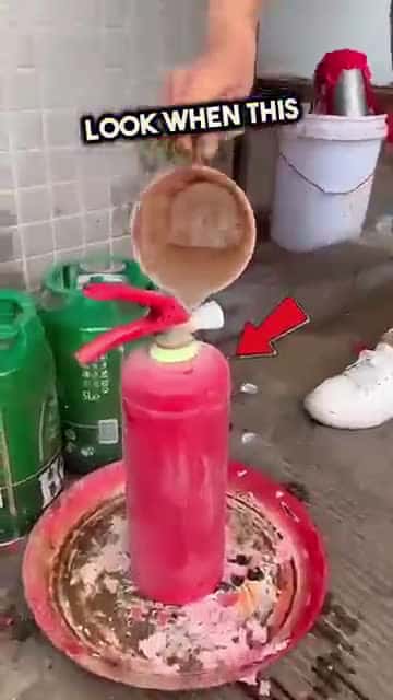 Cover for This strange liquid shocked everyone