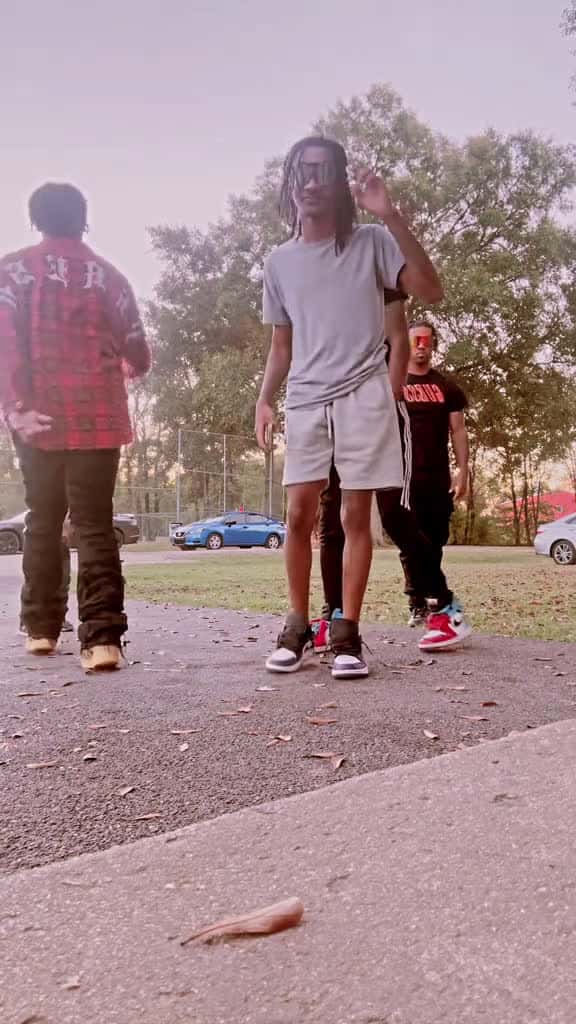 Cover for fyp moheadaintdead That liquor talk be dangerous Next morning u be like When tf I say that 44318 #ilovescoopz