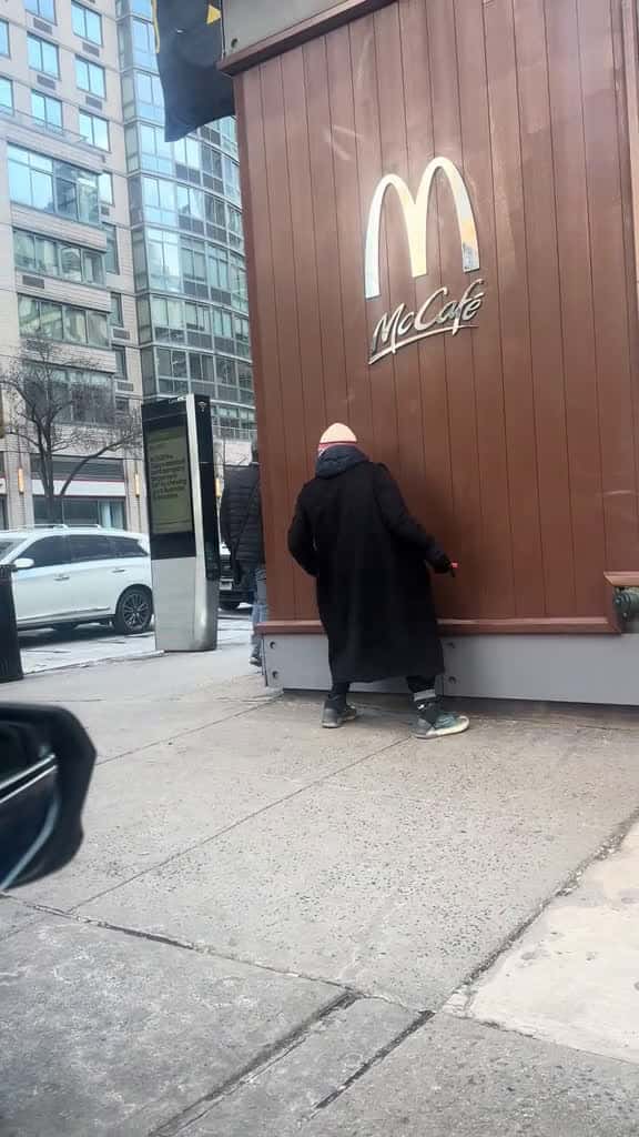 Cover for Spreading love in NYC reels nyc Love lol comedia kindness viral smiles life funnyvideo you 88606 #trendingscoopz
