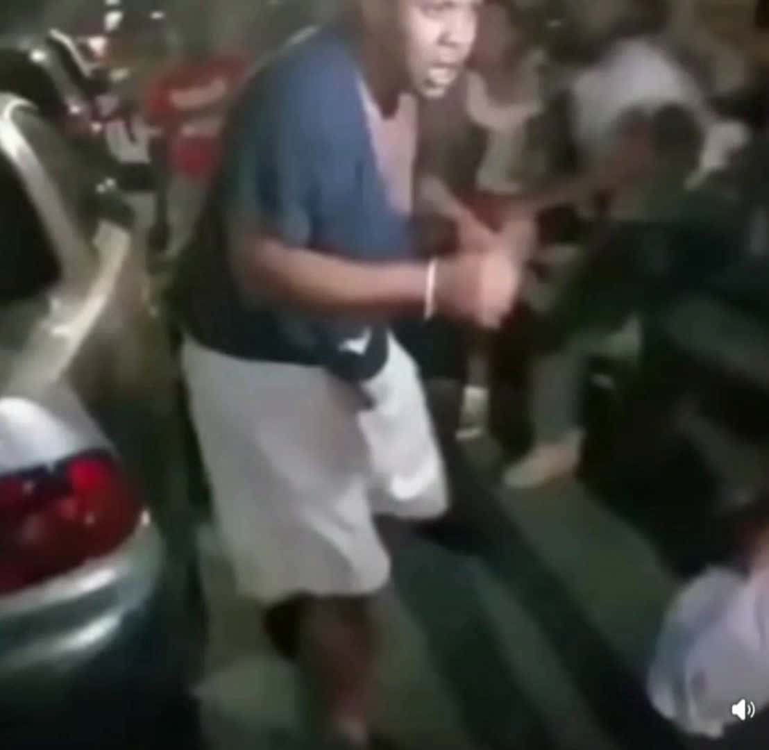 Cover for story telling fight 😂 #fightcam #fyp  #foryou  #foryoupage  #fypシ  #funny  #firstvideochallenge  #caughtoncamera  #toofunnytoscroll  #fight  #knockout  #viral  #trending  #scoopz  #reels  #funnyvideos  #fypシ゚viral  #streetfight  