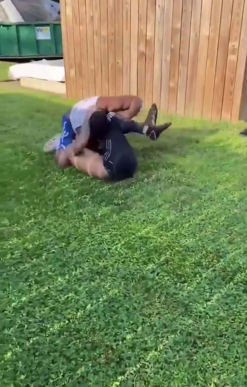 Cover for He don’t like to be touched when he fighting. #funny #caughtoncamera #foryou