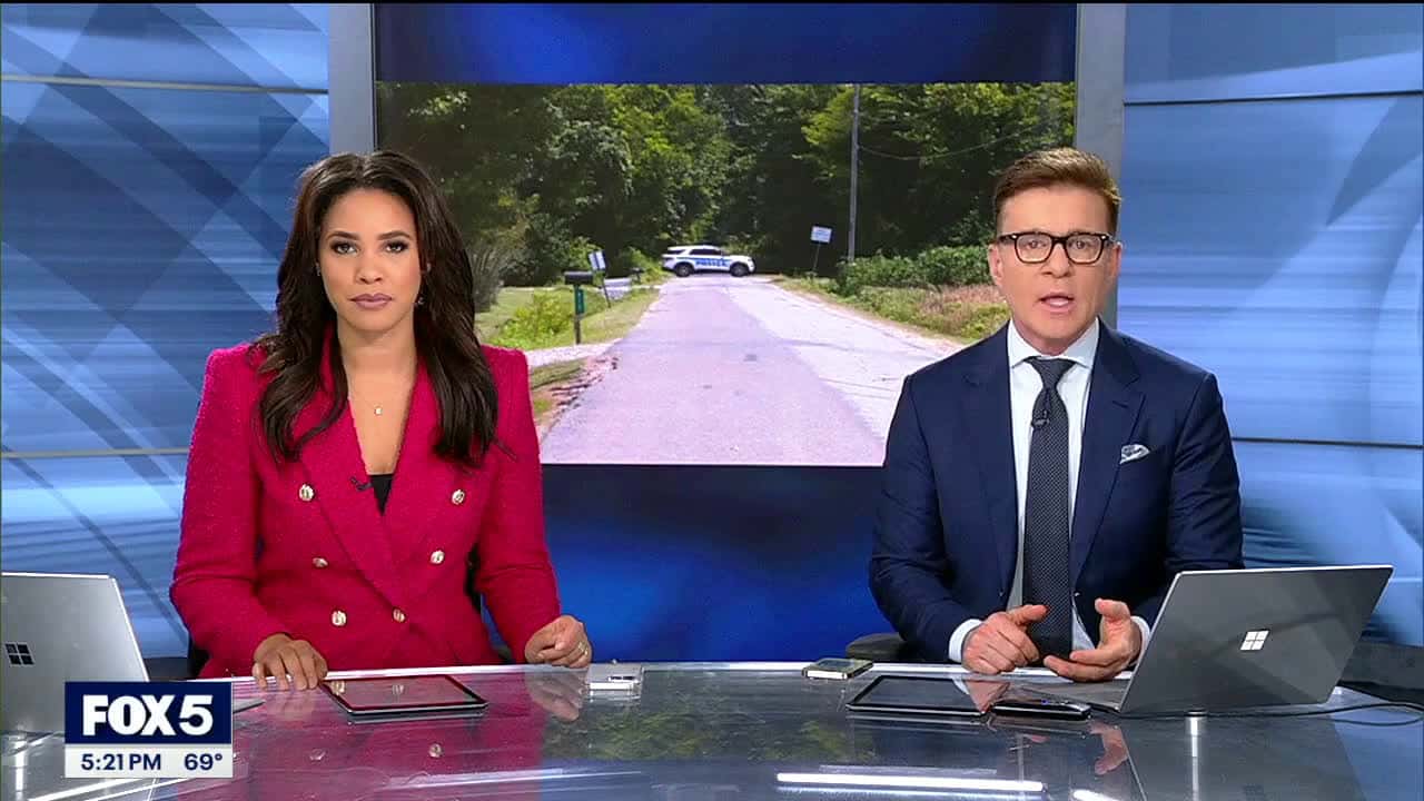 Cover for Manhunt continues for Tennessee murder suspect
