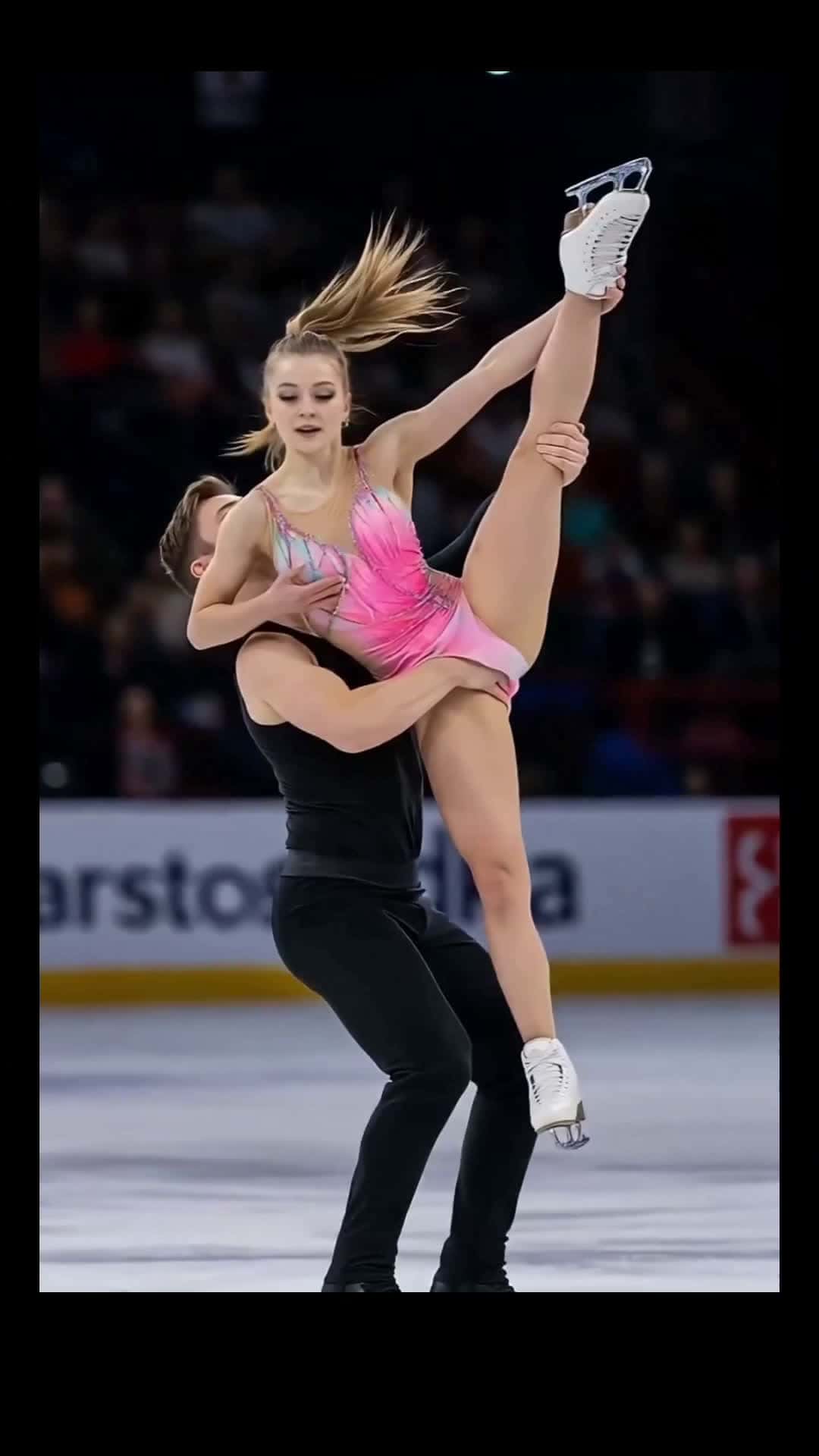 Cover for Ice skating is interesting🤔  #skating  #fyp 