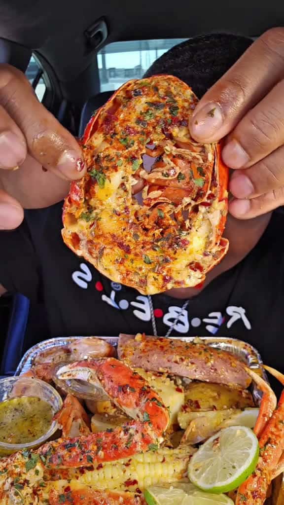 Cover for One of the best seafood boils Ive had. The corn  bigbelkitchenlv foodreview foodc 84382 #followMe