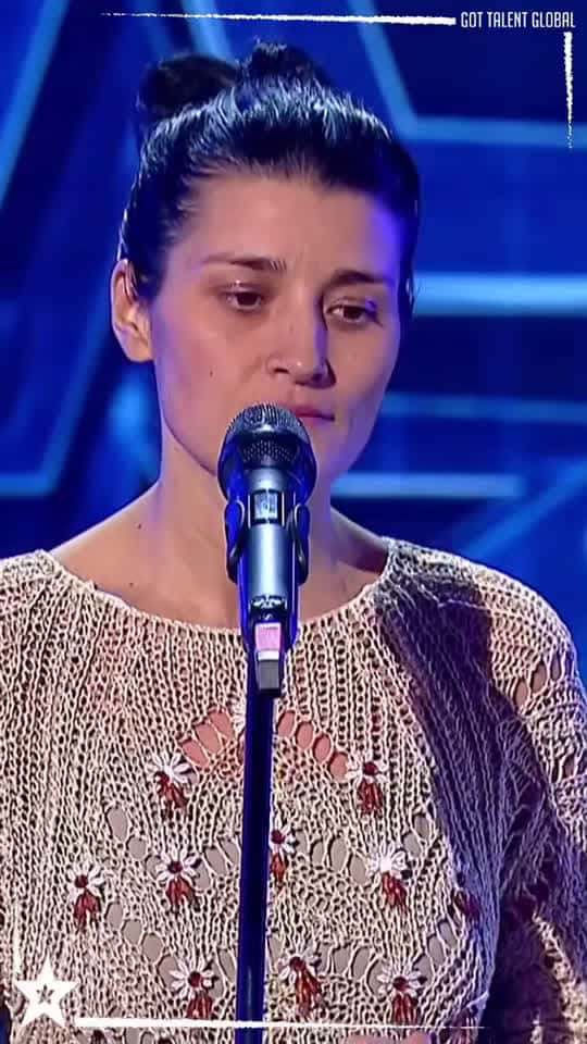 Cover for Amazing opera singer takes us by surprise! #opera #amazing #wow