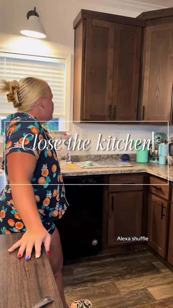 Cover for Solo parenting win: kitchen closed and spotless! 💪 #MomLife #SoloParenting #KitchenClean