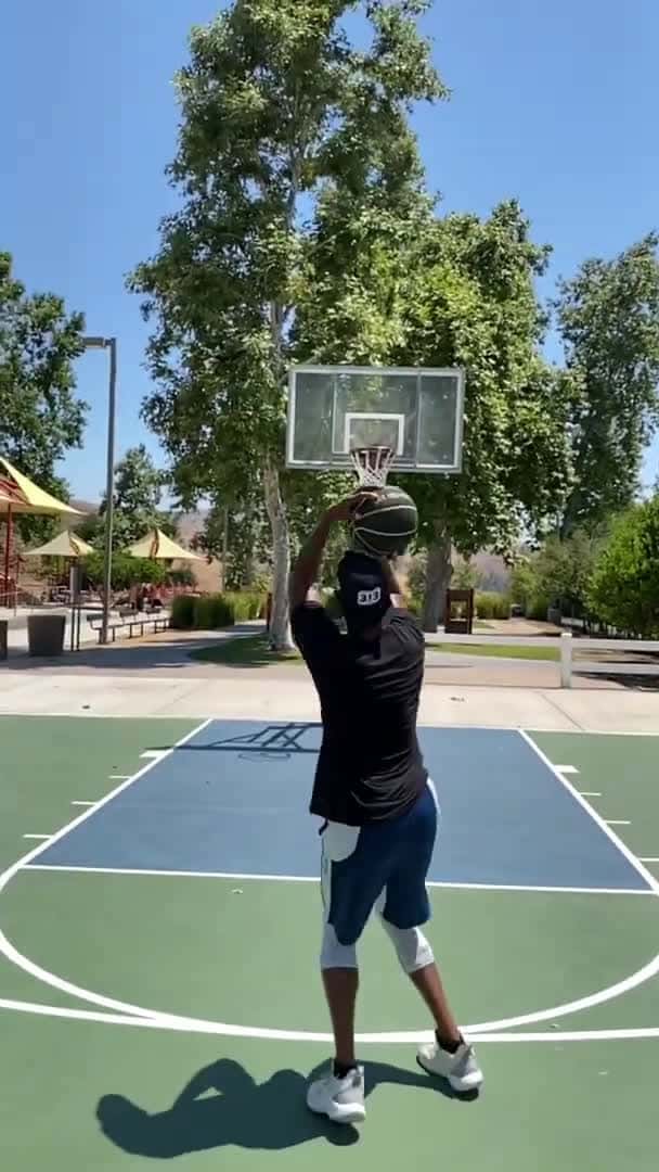 Cover for Steph Curry be like