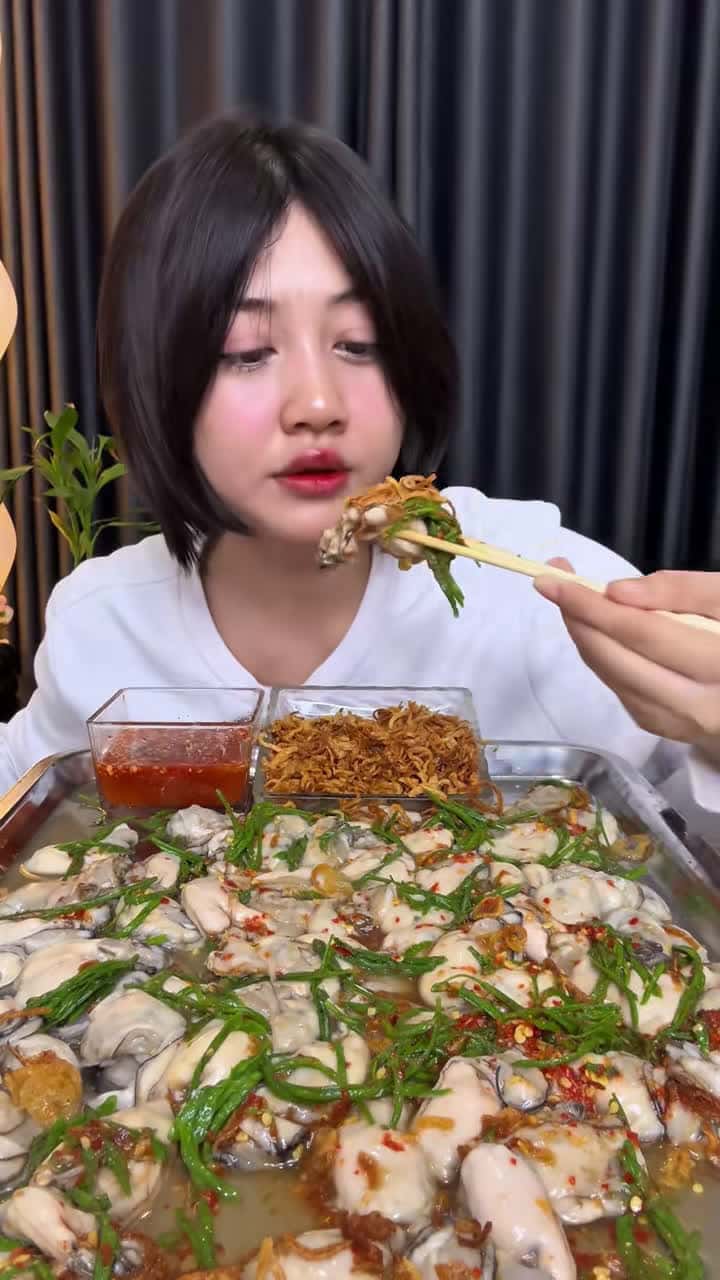 Cover for #fyp #foryou #mukbang #food 