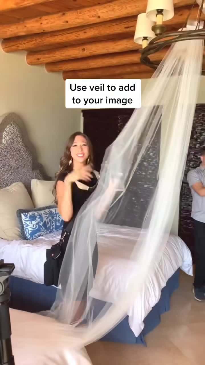 Cover for Photo trick shecandoit PlayWithLife photographer wedding foryou