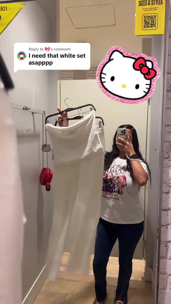 Cover for Replying to  THIS size M for reference chiller baileemadison hellokitty forever21 36735 #nicevideo