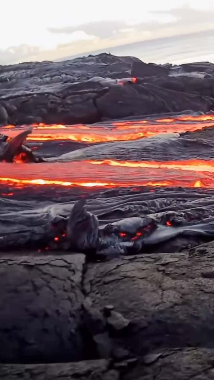 Cover for #hawaii #volcanoeruption 🌋#lava