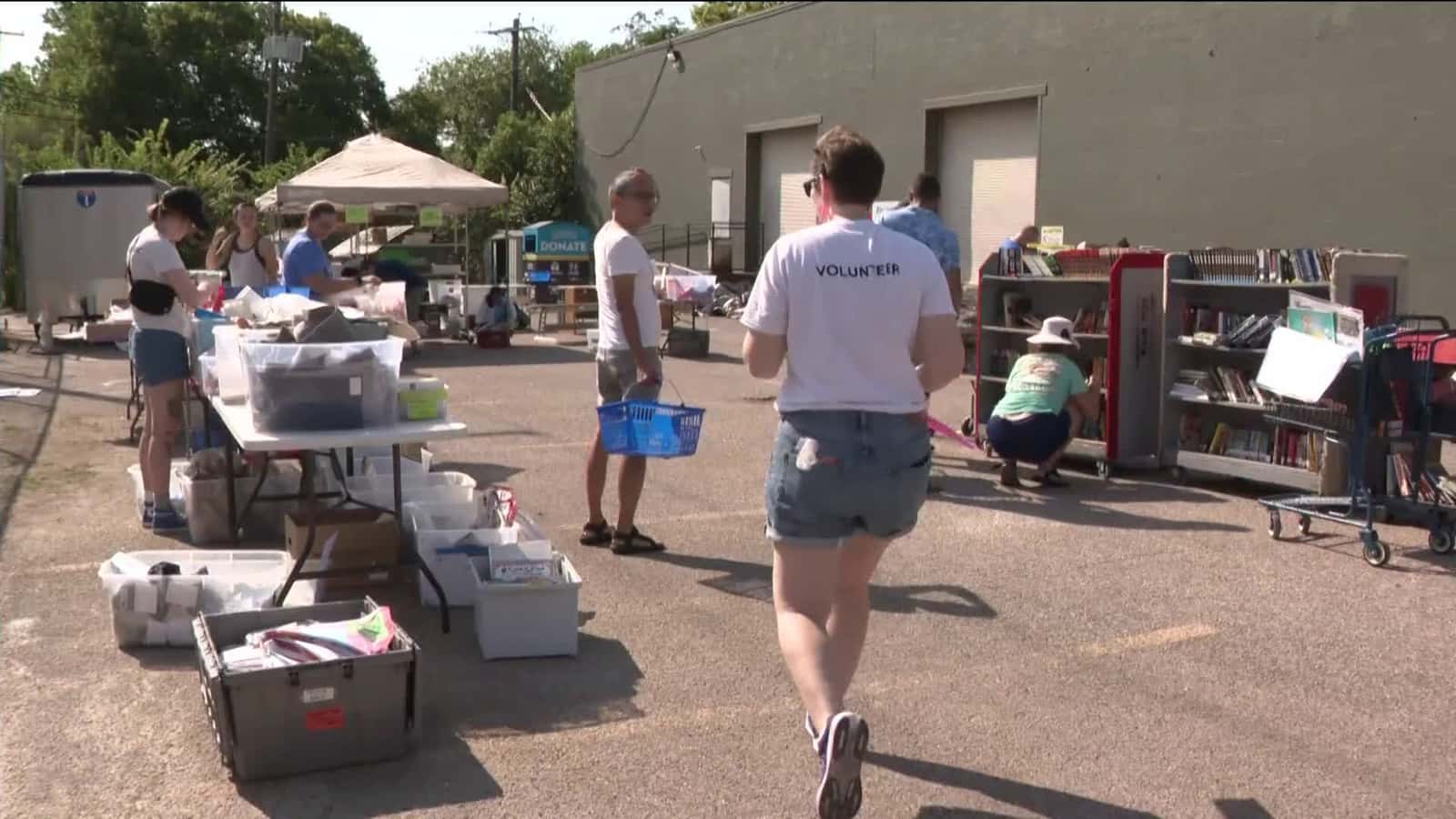 Cover for Austin Creative Reuse hosts 'pay-what-you-can' resource fair for teachers