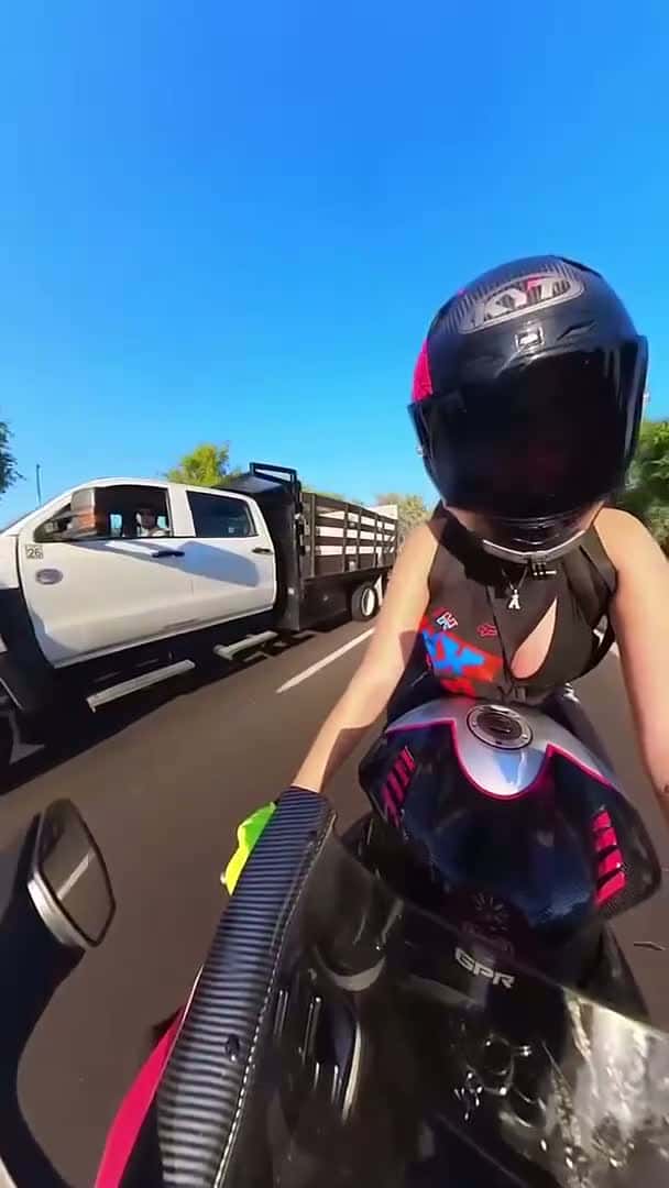 Cover for Man’s day was MADE today😂😭 #bike #bikelife #fyp #foryou #viral #viralvideo #trending 