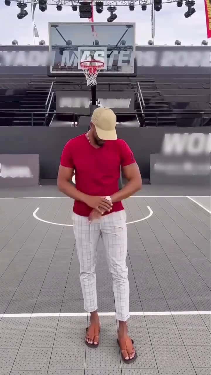 Cover for Switchin up to that court fit DoItLikeBaby ad