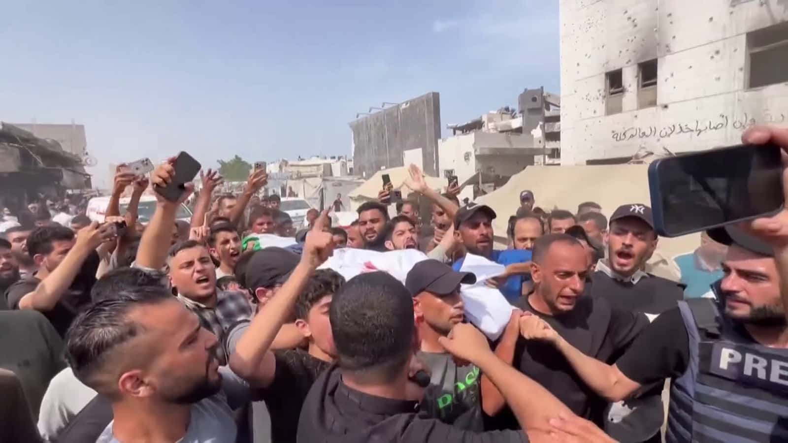 Cover for 5 journalists killed in Israeli strike on Gaza