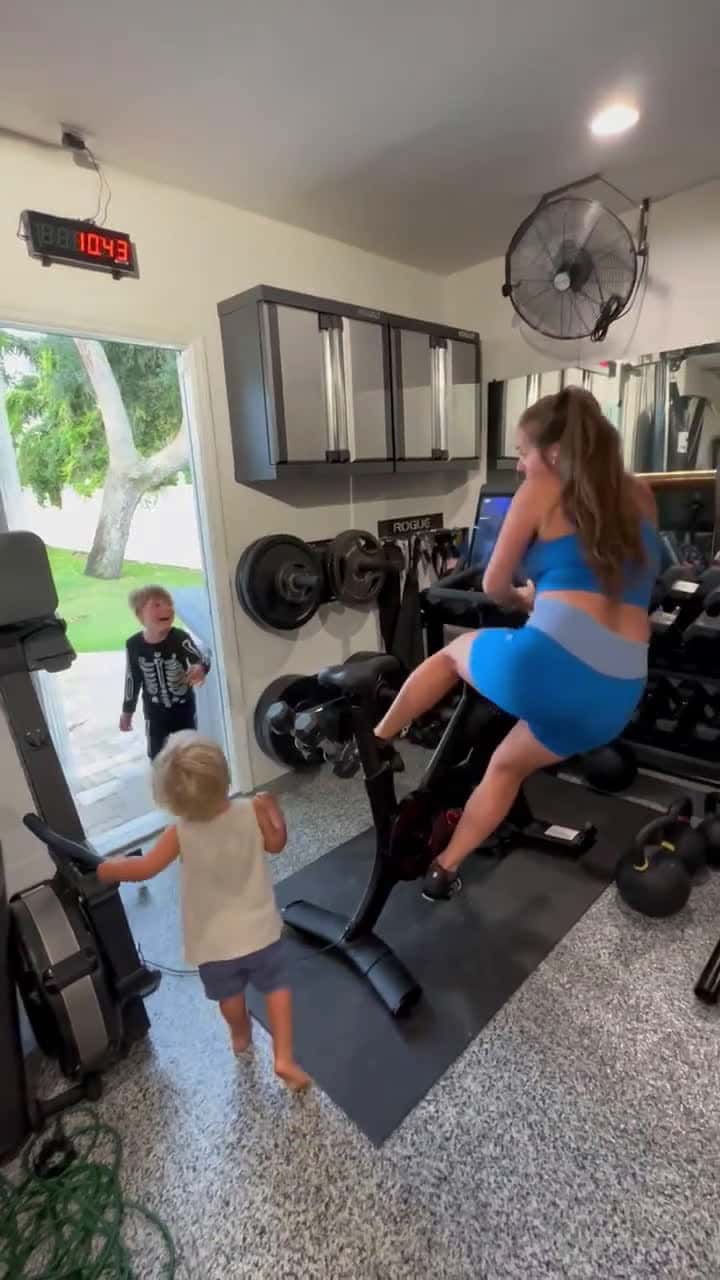 Cover for Dad and sons torment mom with a huge grasshopper while shes working out