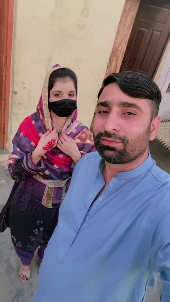 Cover for Eid hogi ha Mari foryou foryoupage pakistanicouple viral trending eidmubarak 98194 #nicevideo