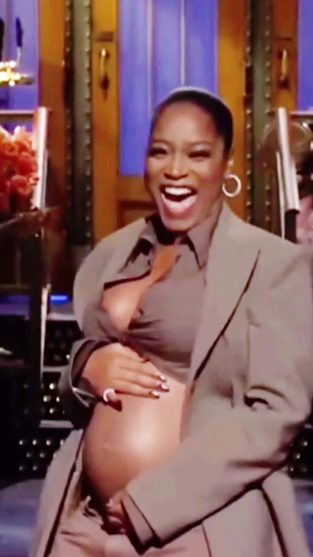 Cover for #CaughtOnCamera 10 celebrities who are pregnant at an advanced age... #celebrity #celeb #art #cute #movie #influencer #news #makeup #instadaily #star #likeforlikes #celebrityfashion #movies #celebrities #style #music #explore #foryoupage #fyp #viral 