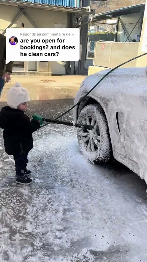 Cover for Cleaning a car