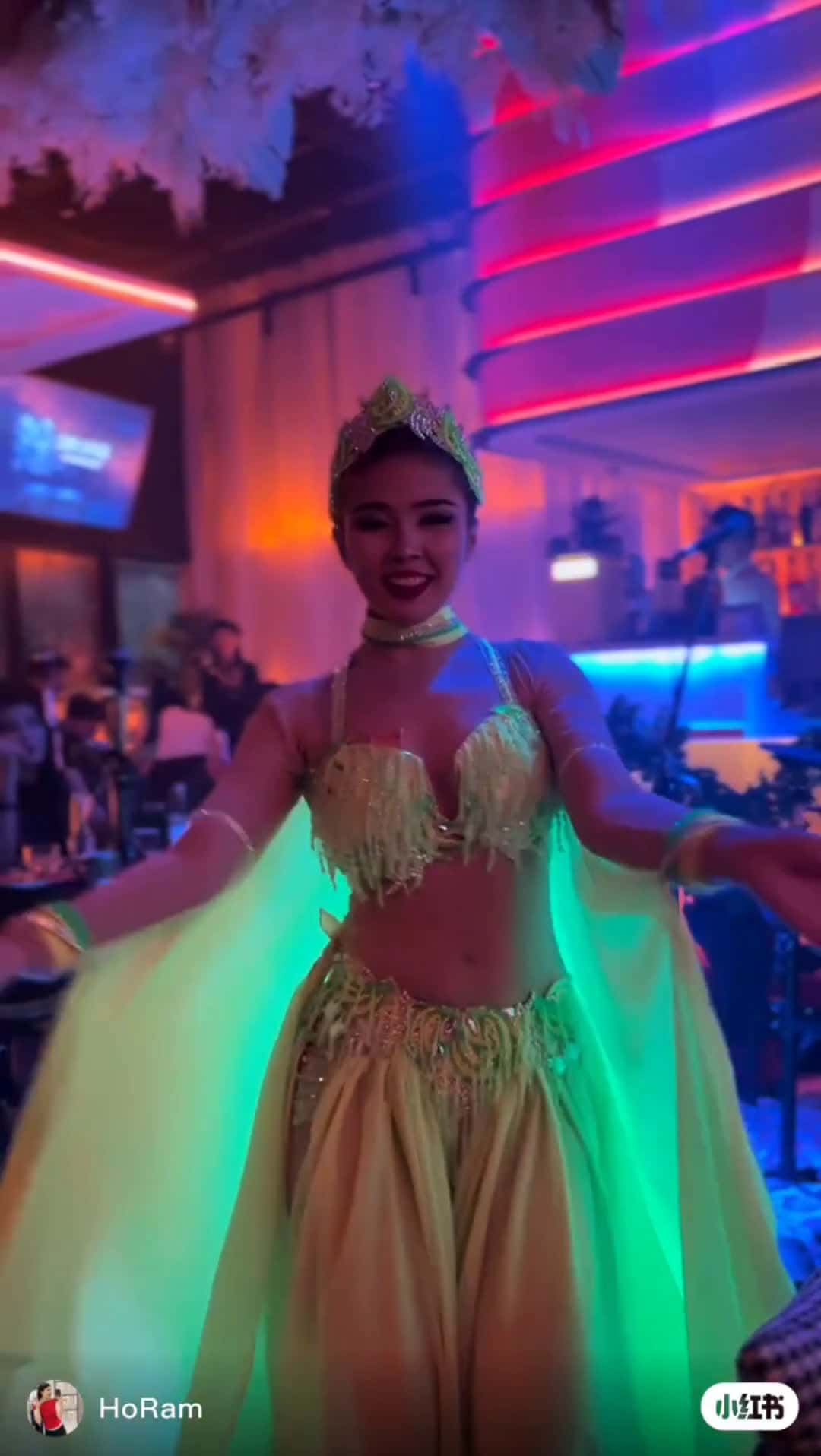 Cover for #UnpopularOpinion  #baile  #bellydance  #foryou  #shorts  #scoopz  #fyp 