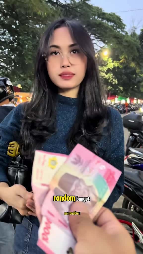 Cover for Ketemu lagi   viral fyp cantik cewekcantik cewekcantik model sushi YupsWinda 73272 #us