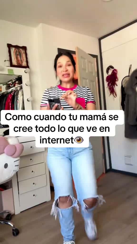 Cover for Porque las mam s se creen todo lo que ven en internet 98218 #america