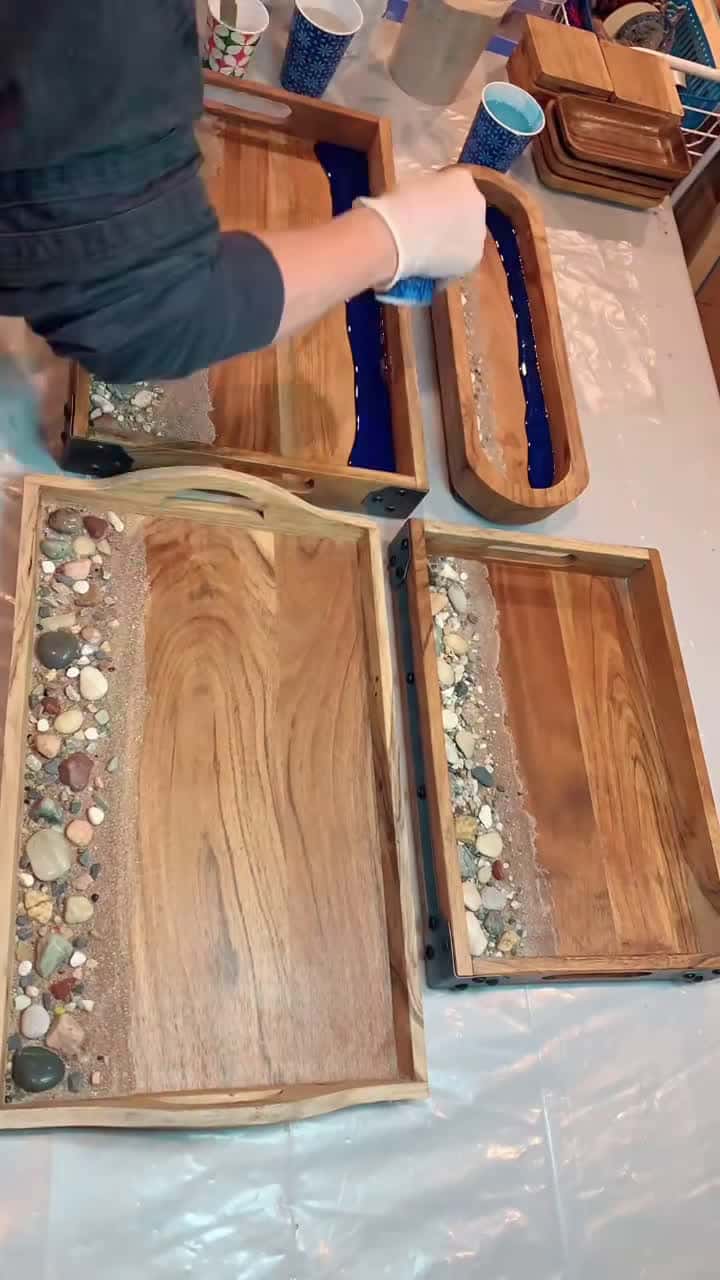 Cover for Pouring some more waves... #waves #wavetray #beachtray #lake #ocean #water #foryoupage #resinbeachart #resinartist #beachwaves #4u #resinwave #tray #4