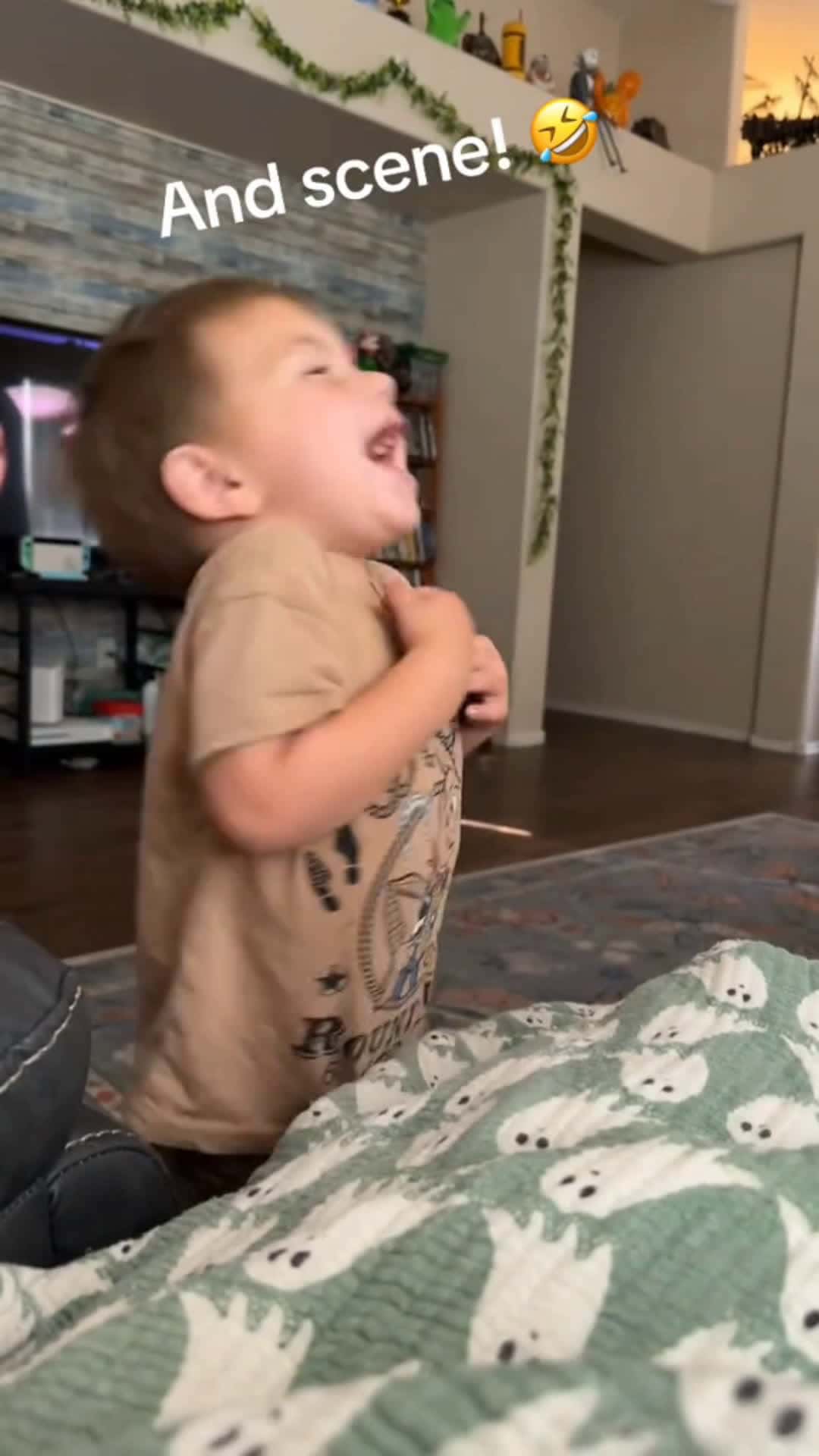 Cover for Give this kid his oscar right now 🤣  #TooFunnyToScroll
