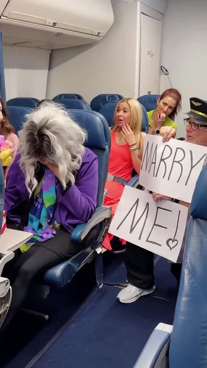 Cover for Pilot proposes to his girlfriend on our flight!