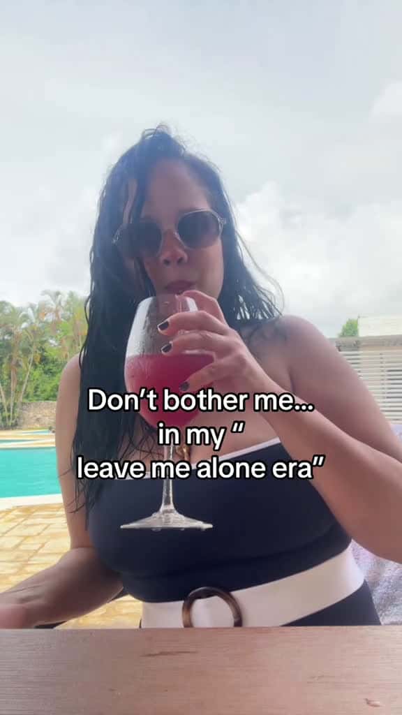 Cover for In leave me alone Era 😛 #dontbother #inmyera #fyp #viajes #trend #parati  created by Elia | PK-Teacher | with 🎵🎶♥️’s sonido original