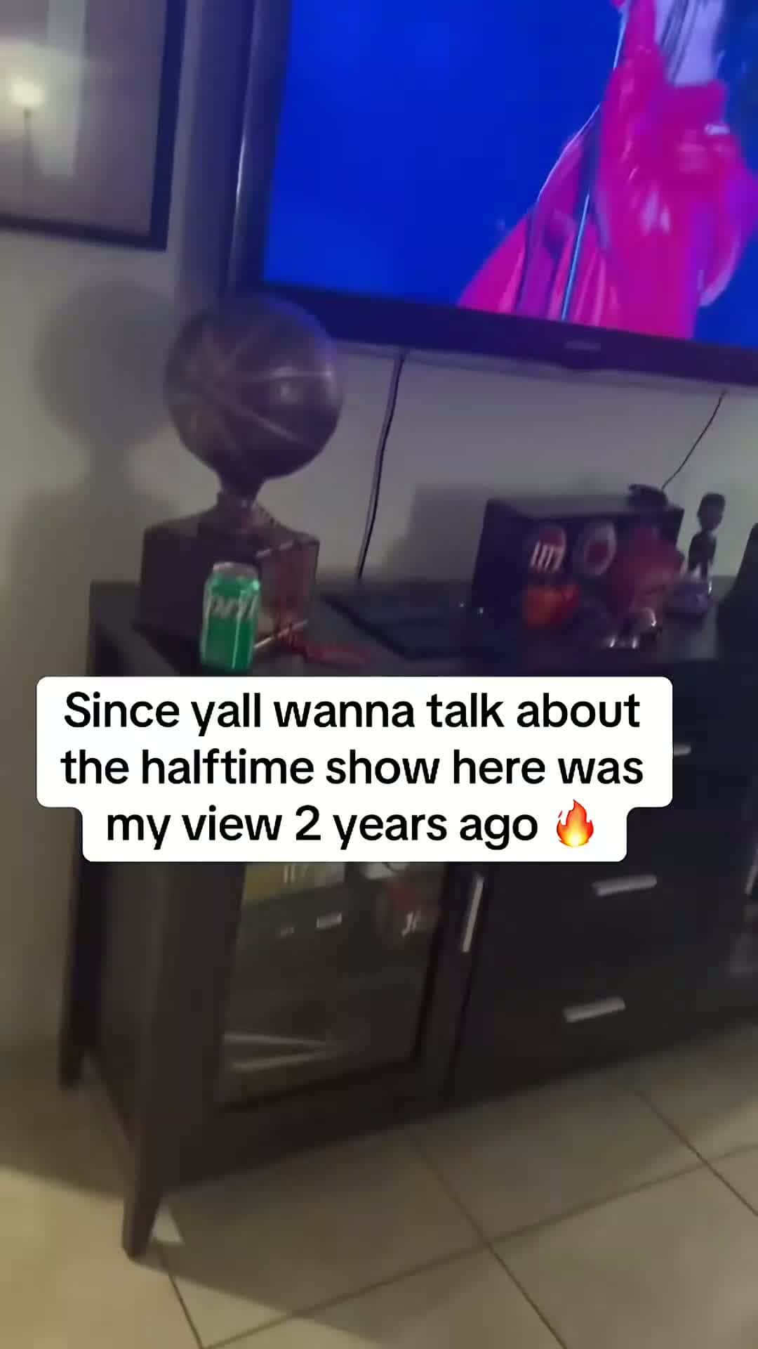Cover for Bro had the halftime show in his front yard Million Dollaz viaJbell superbowl